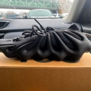 Yeezy 450 new